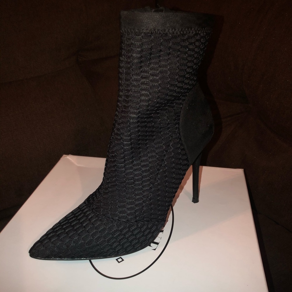 Steve Madden Raylen Black heels